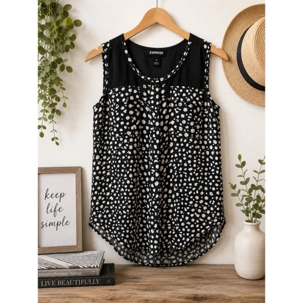 Express Sleeveless Blouse Womens S Black White Sheer Abstract Printโ Career Top